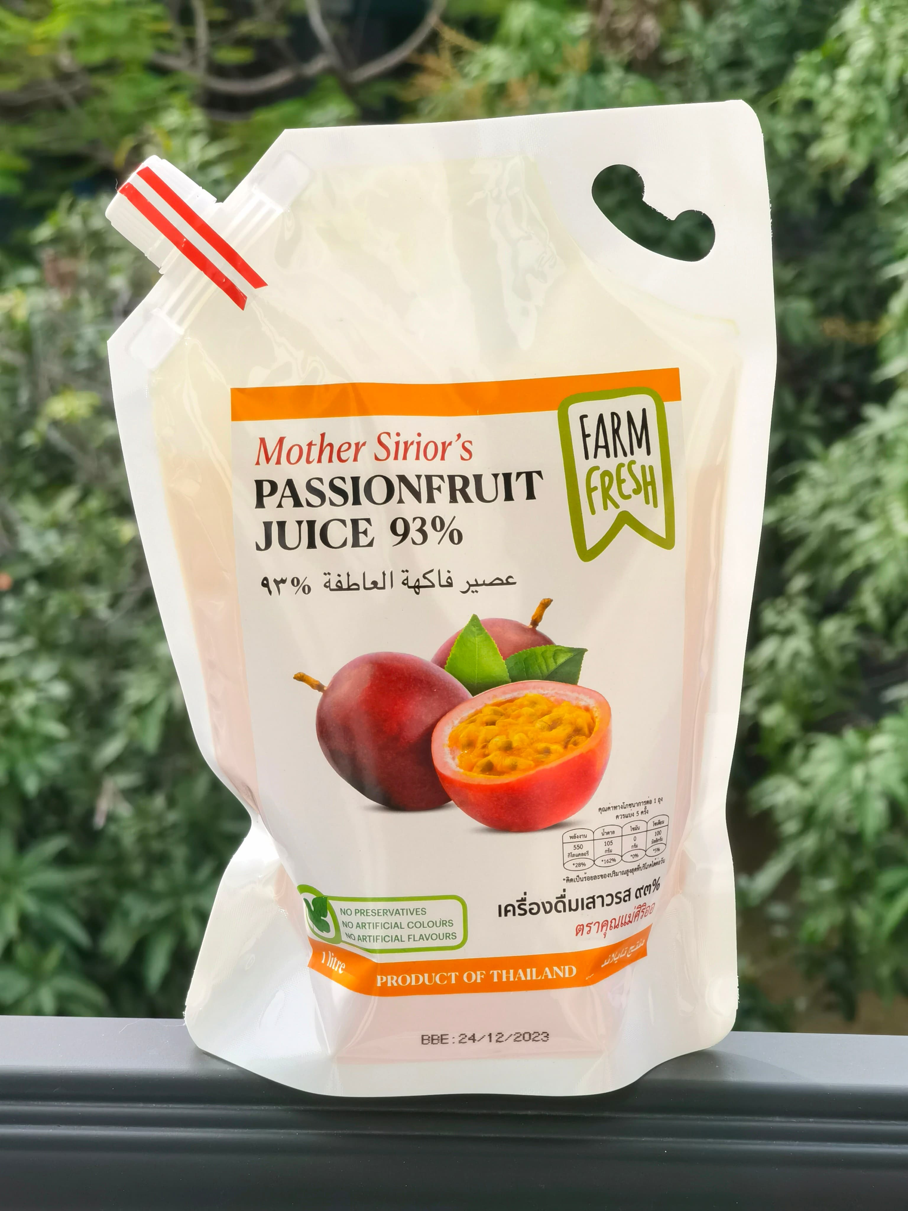 Mother Sirior's Passionfruit Juice (น้ำเสาวรส)